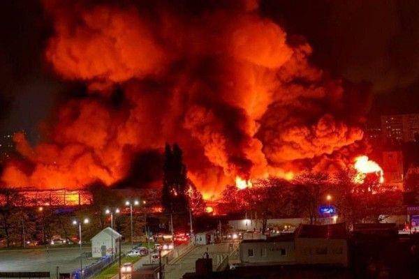 Ledakan Gudang Amunisi Daerah di Ciangsana, Gunung Putri, Kabupaten Bogor. (X/@runews)