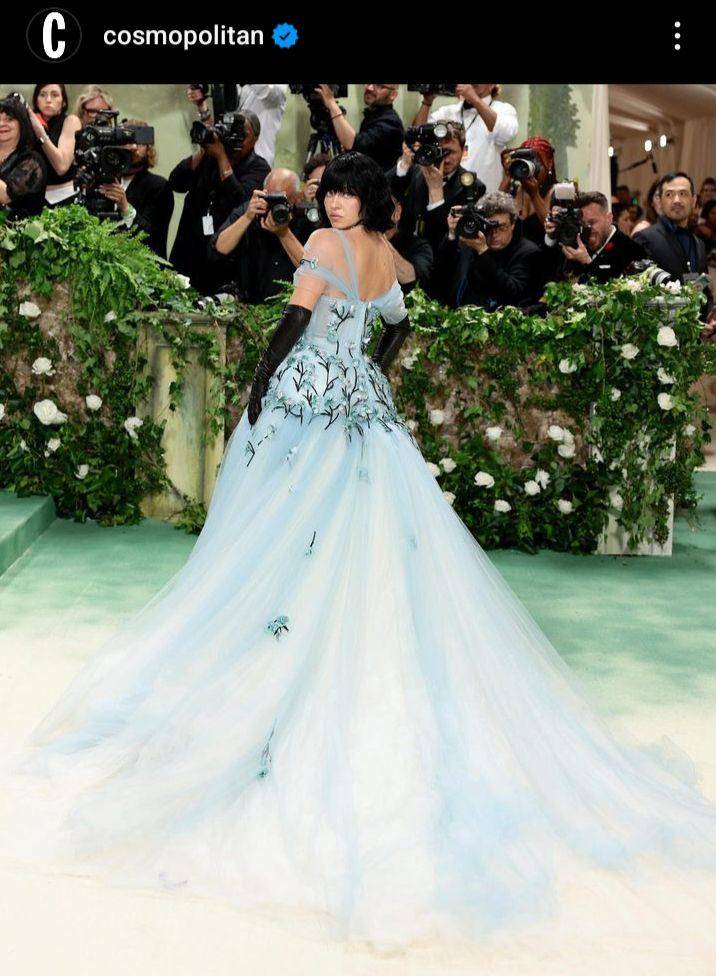 potret Sydney Sweeney di Met Gala 2024 (instagram.com/cosmopolitan)