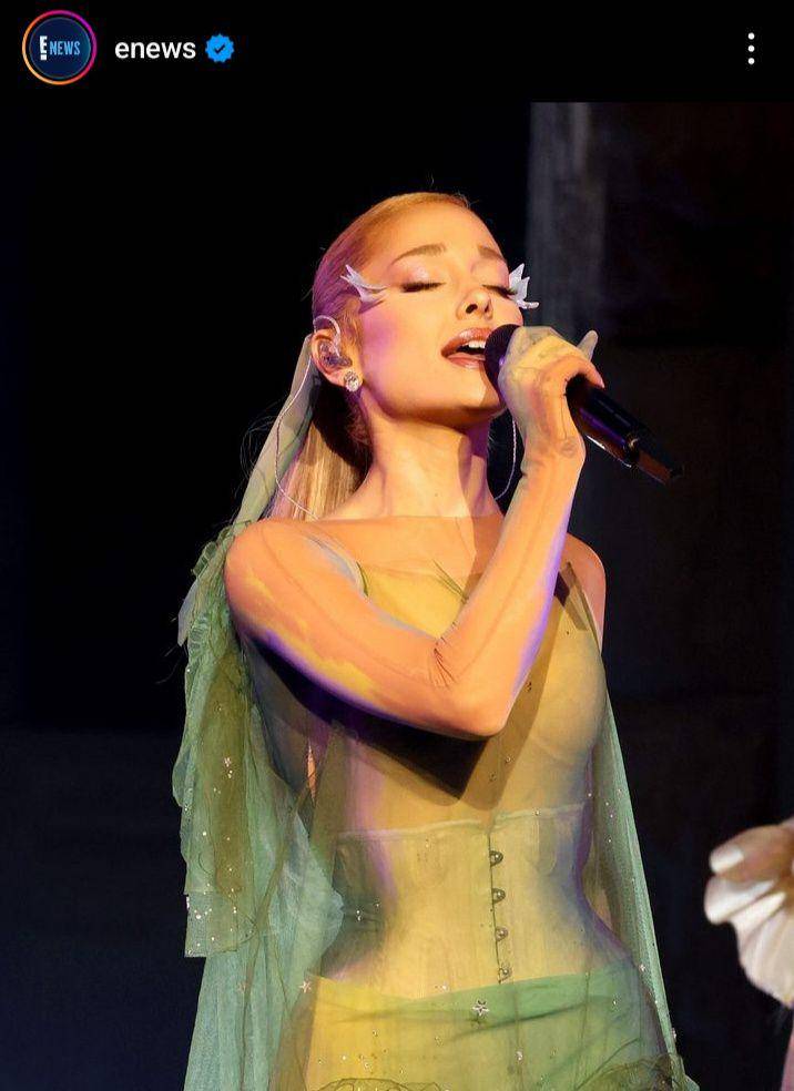 potret Ariana Grande di Met Gala 2024 (instagram.com/enews)