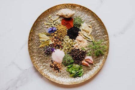 ilustrasi aneka bumbu (pexels.com/Karolina Grabowska)