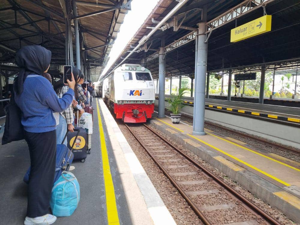 Long Weekend Jumlah Penumpang KA Jarak Jauh di Yogya Solo Meningkat