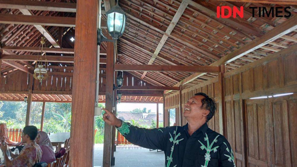Suhargo, seorang inovator penghemat listrik asal Magetan. IDN Times/ Riyanto