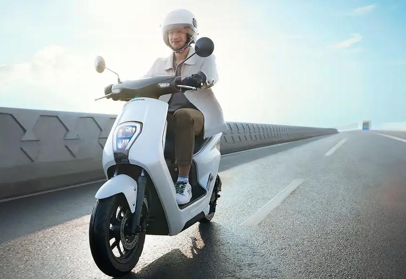 Motor Listrik Honda EM1 e: Ternyata Pakai Aki Honda BeAT