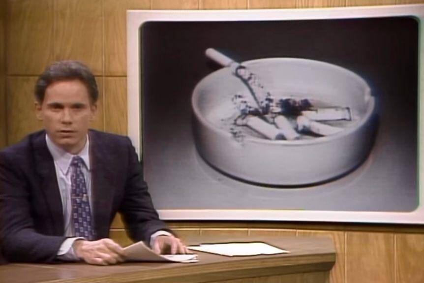 Christopher Guest dalam Weekend Update. (youtube.com/Saturday Night Live)