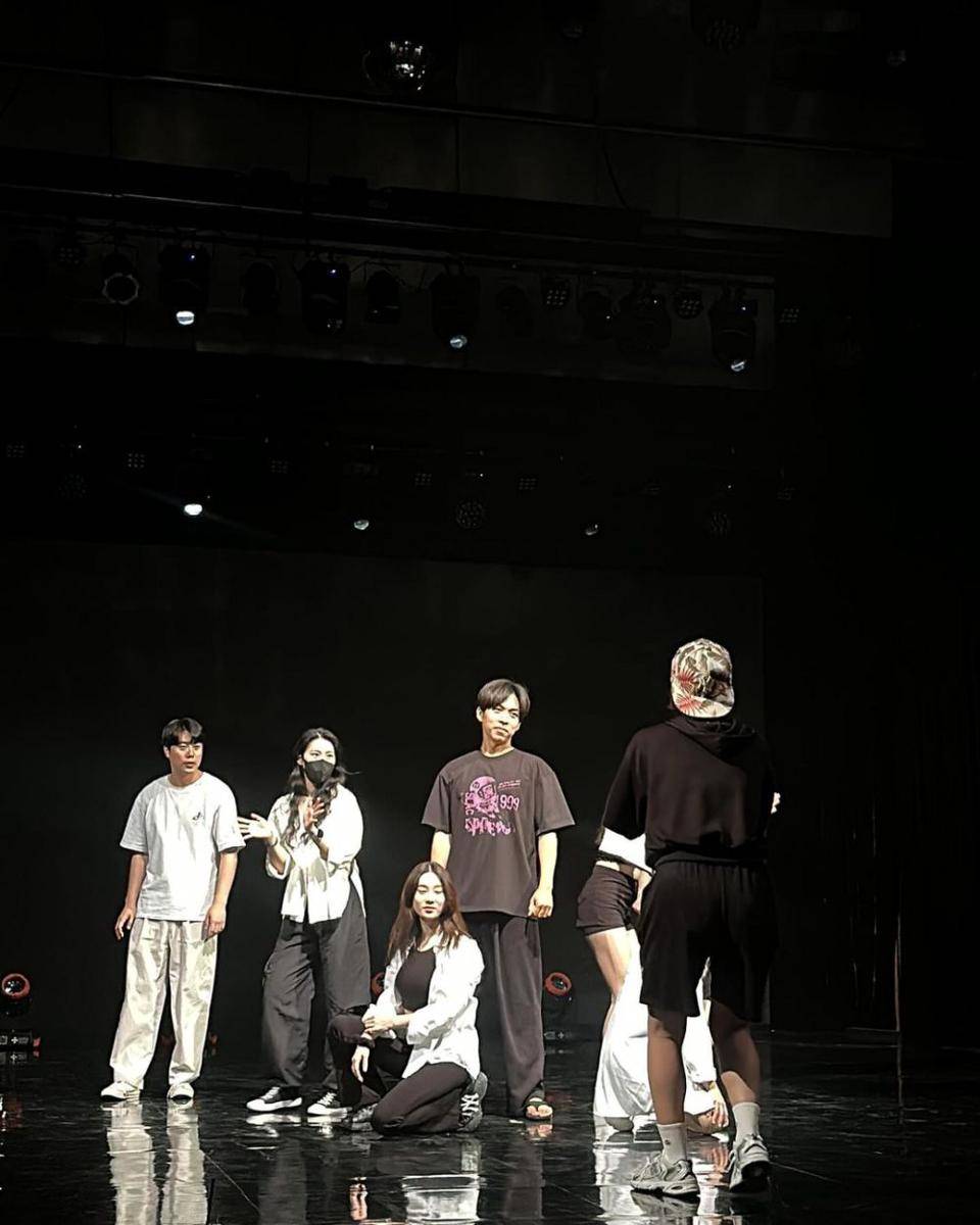 potret di balik layar drama Frankly Speaking (instagram.com/joojong_)