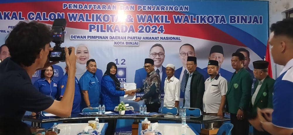 Hasanul Jihadi mendaftar ke partai Demokrat sebagai bakal calon Wali Kota Binjai (IDN Times/ Bambang Suhandoko)