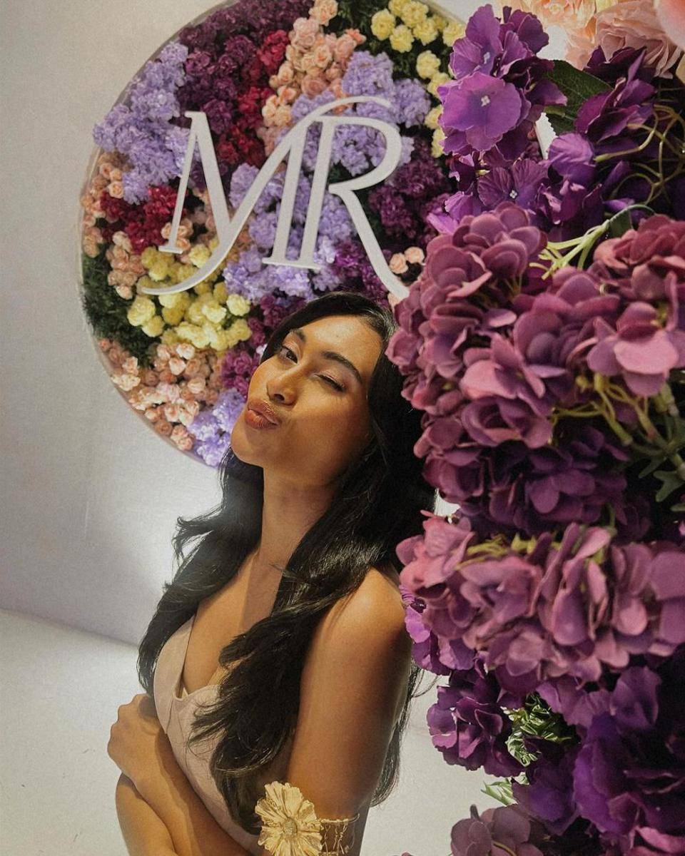 potret Novia Bachmid di resepsi Mahalini dan Rizky Febian (instagram.com/noviabachmid)