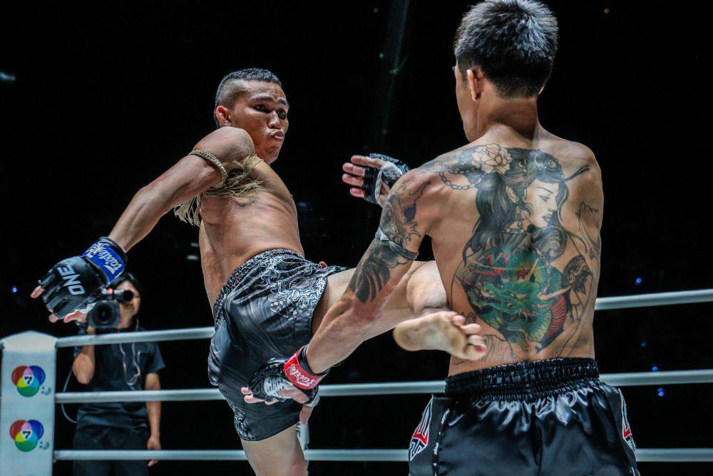 4 Aksi Eksplosif di ONE Friday Fights 62