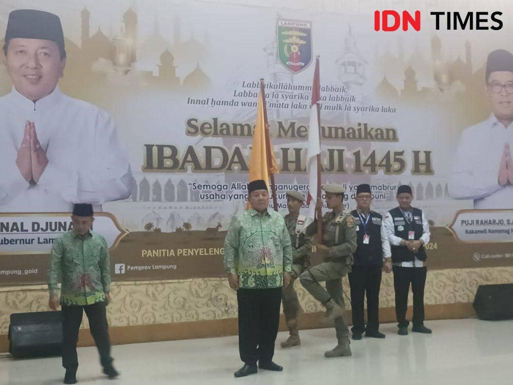 Pelepasan jemah haji Lampung 1445 H/2024 M. (IDN Times/Tama Yudha Wiguna).
