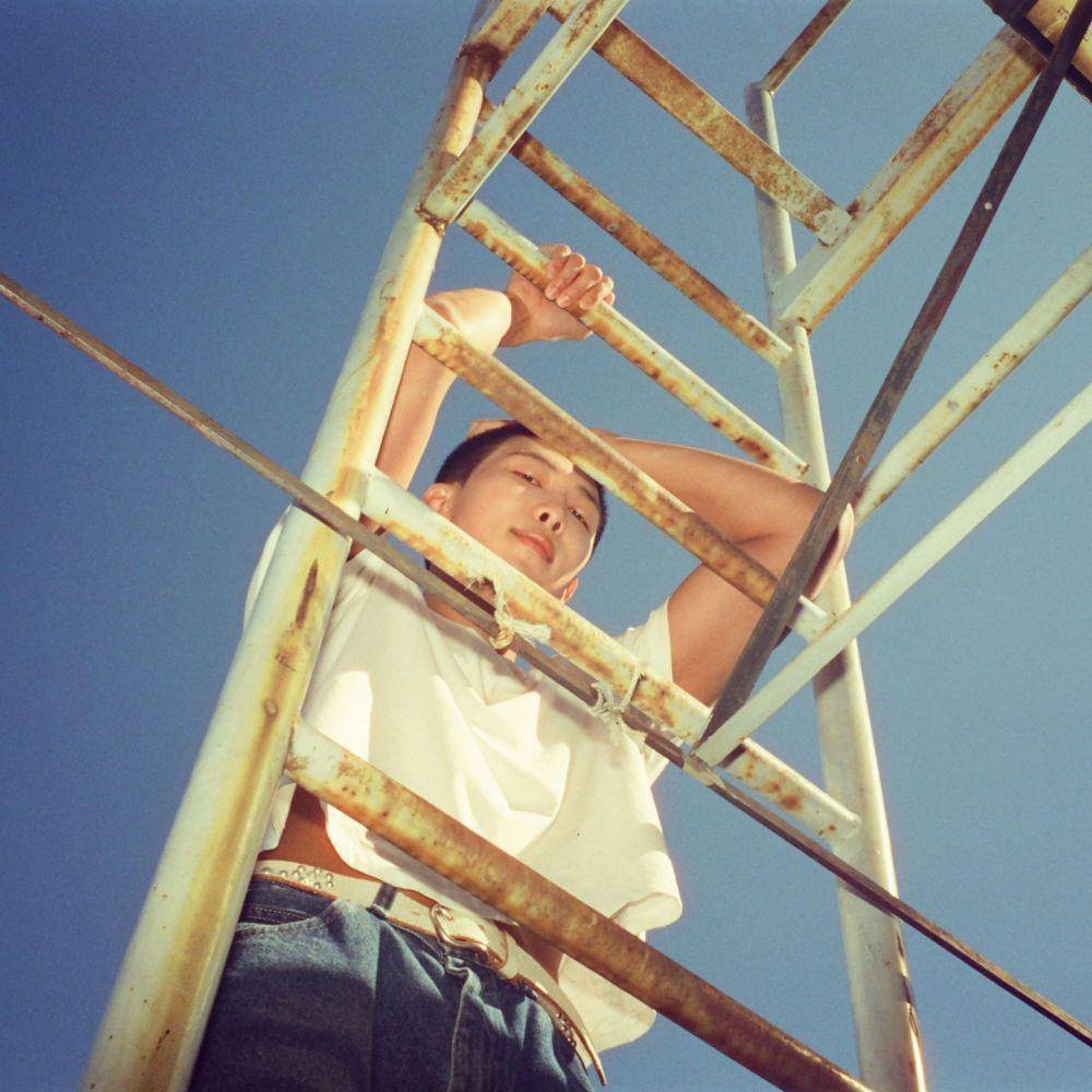RM BTS untuk Right Place Wrong Person (instagram.com/bts.bighitofficial)