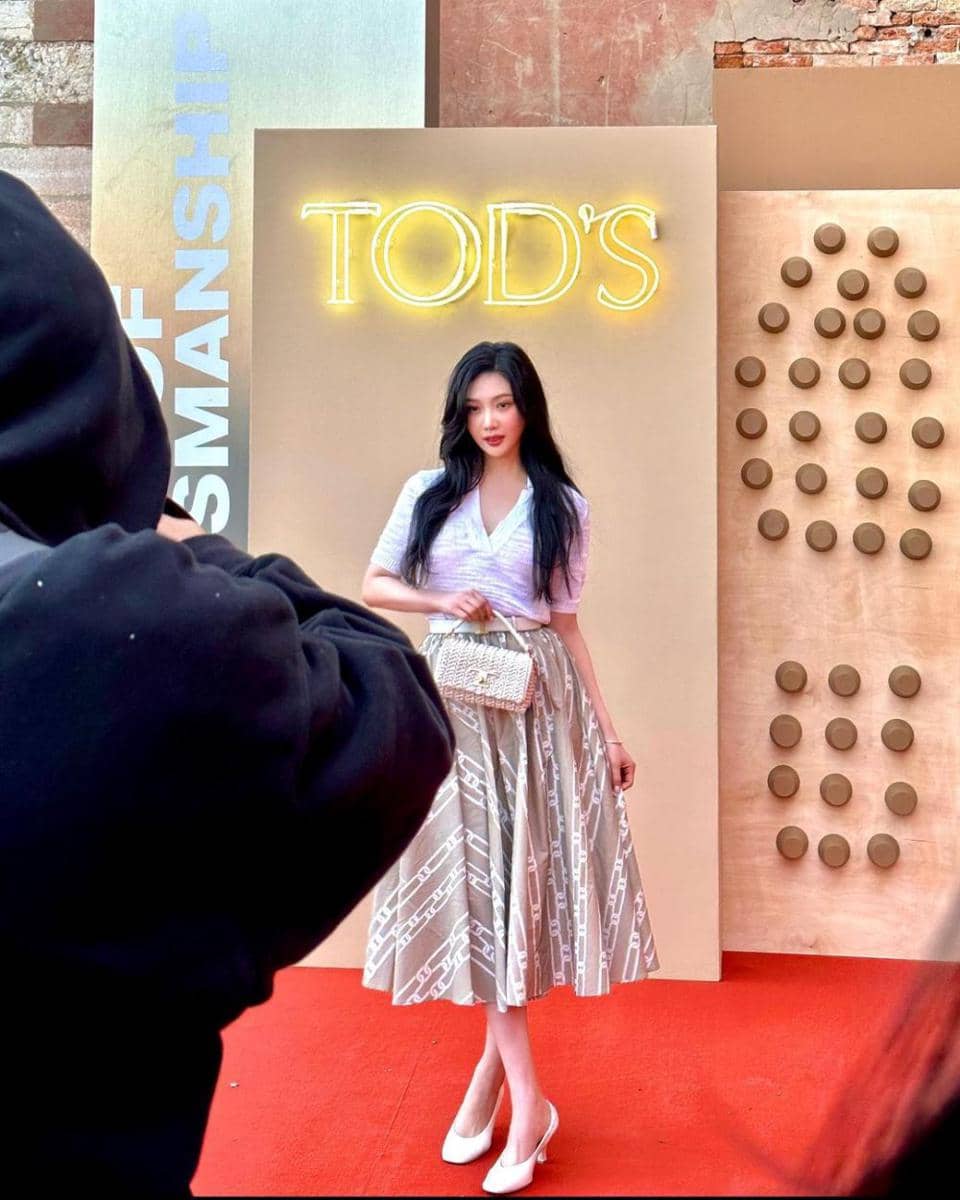 Joy Red Velvet (instagram.com/_imyour_joy)