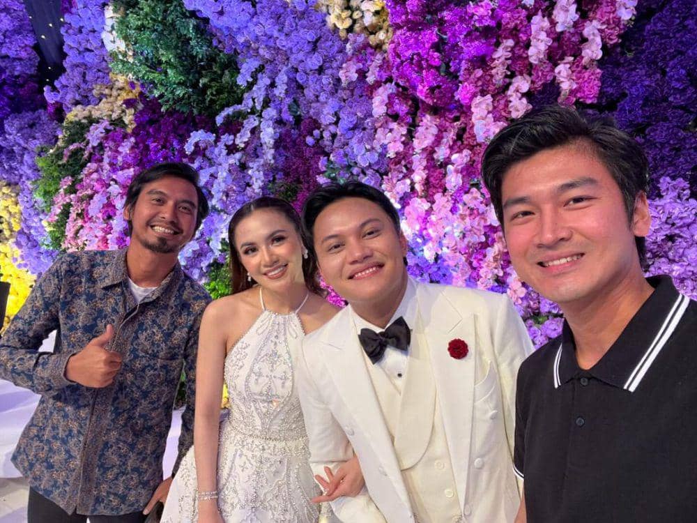 Gaya Tamu Pria di Resepsi Pernikahan Rizky Febian dan Mahalini (Instagram.com/anzadelio)
