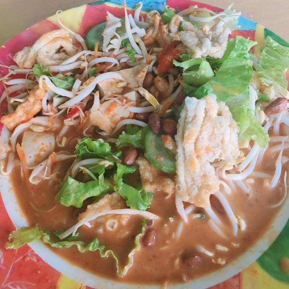 Asinan Special Ny Isye (instagram.com/jlina_gotoeat)