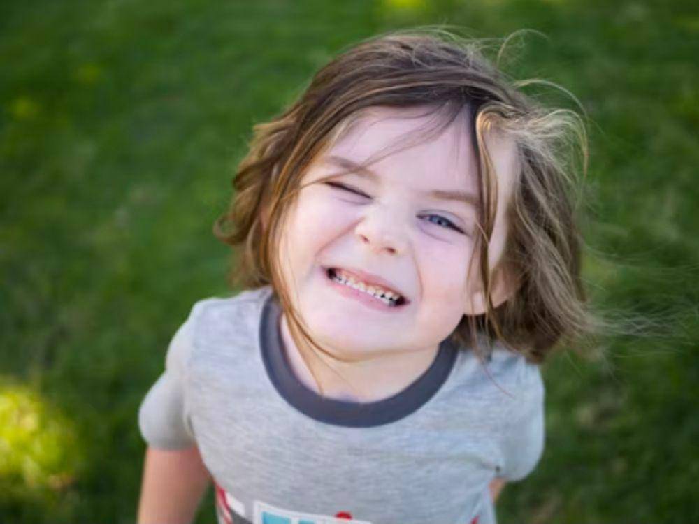 ilustrasi si kecil (unsplash.com/Chris J. Davis)