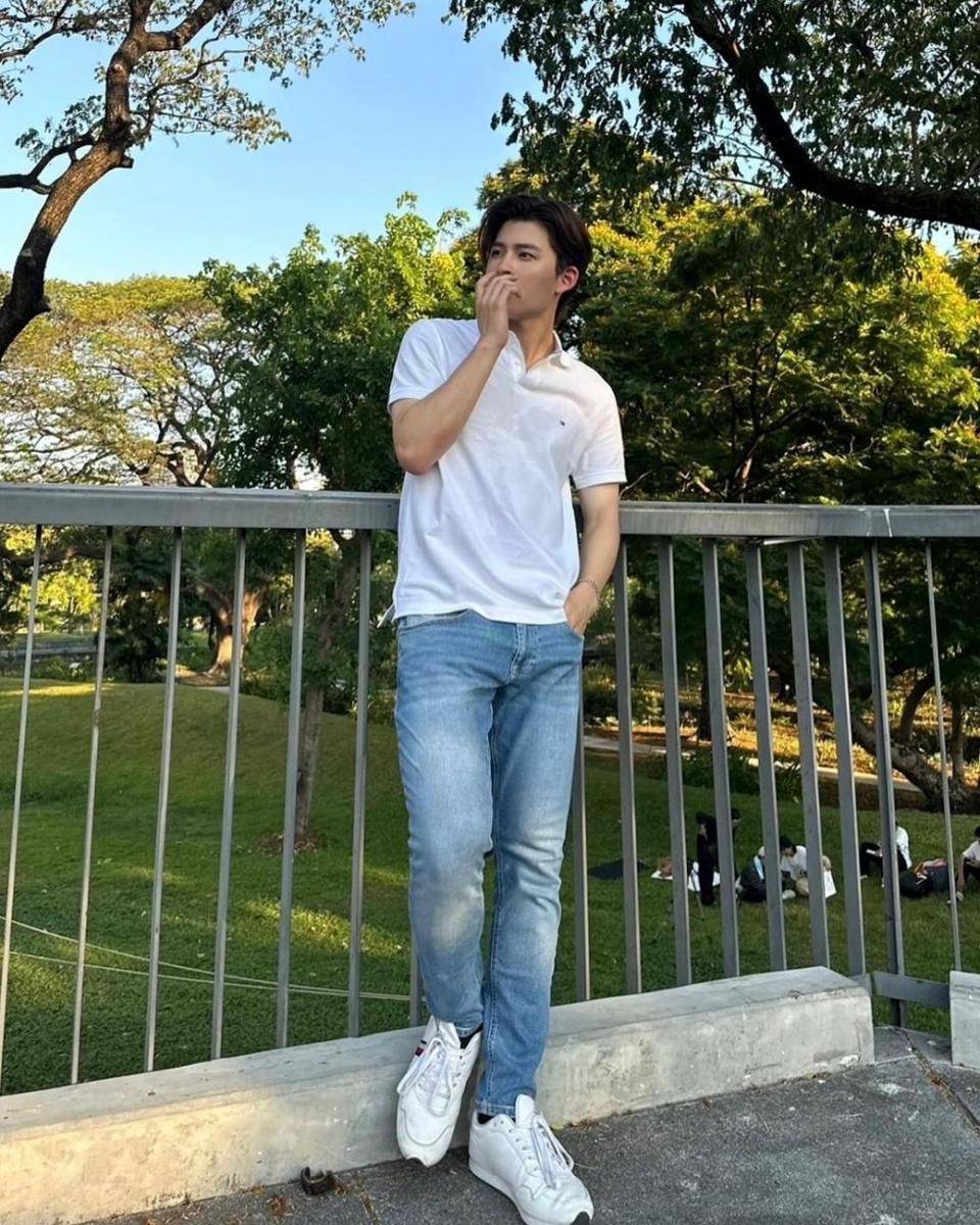 OOTD hangout ala Pond Naravit (instagram.com/ppnaravit)