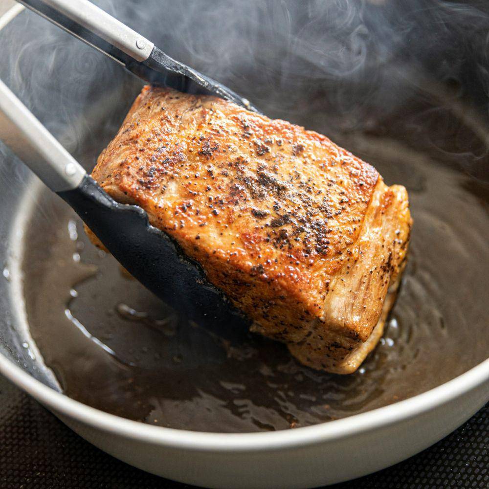 ilustrasi memasak daging babi (unsplash.com/bonvivant)