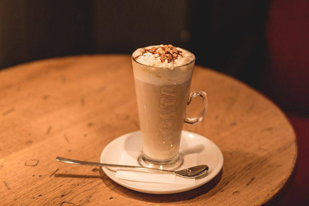 4 Serba-serbi Frappe, Kopi dengan Busa Creamy yang Asalnya dari Yunani
