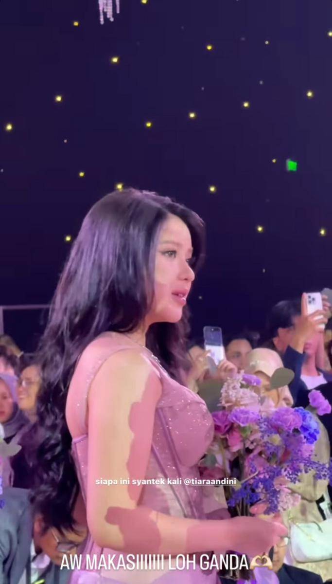 potret Tiara Andini jadi bridesmaid Mahalini (instagram.com/tiaraandini)