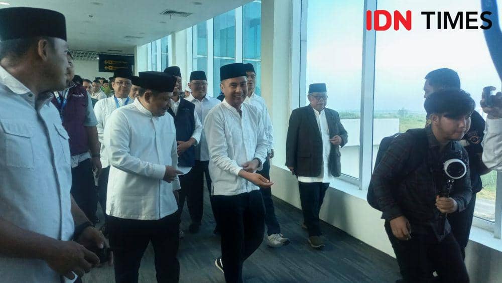 Inin Nastain IDN Times/ Sekjen Kemenag bersama Pj Gubenur