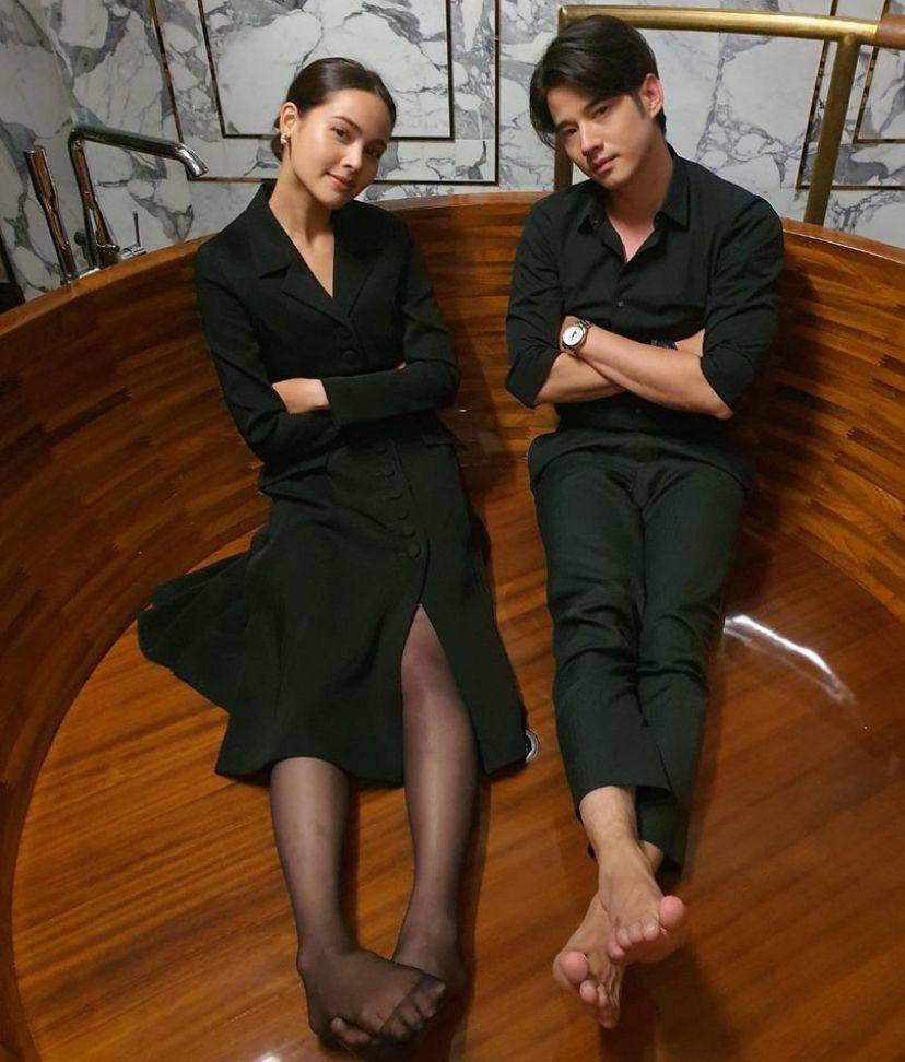potret akrab Yaya Urassaya dan Mario Maurer (instagram.com/urassayas)