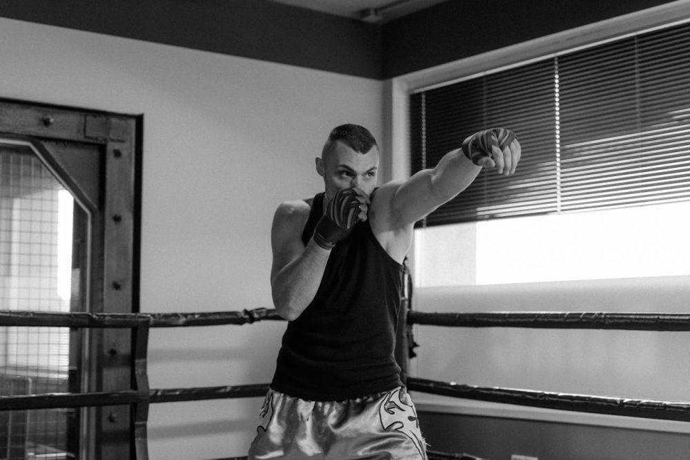 4 Manfaat Latihan Shadow Boxing, Pemula Wajib Tahu!