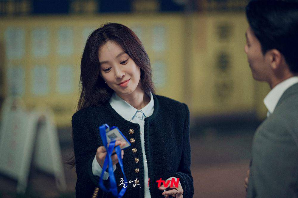 cuplikan drakor The Midnight Romance in Hagwon (instagram.com/tvn_drama)