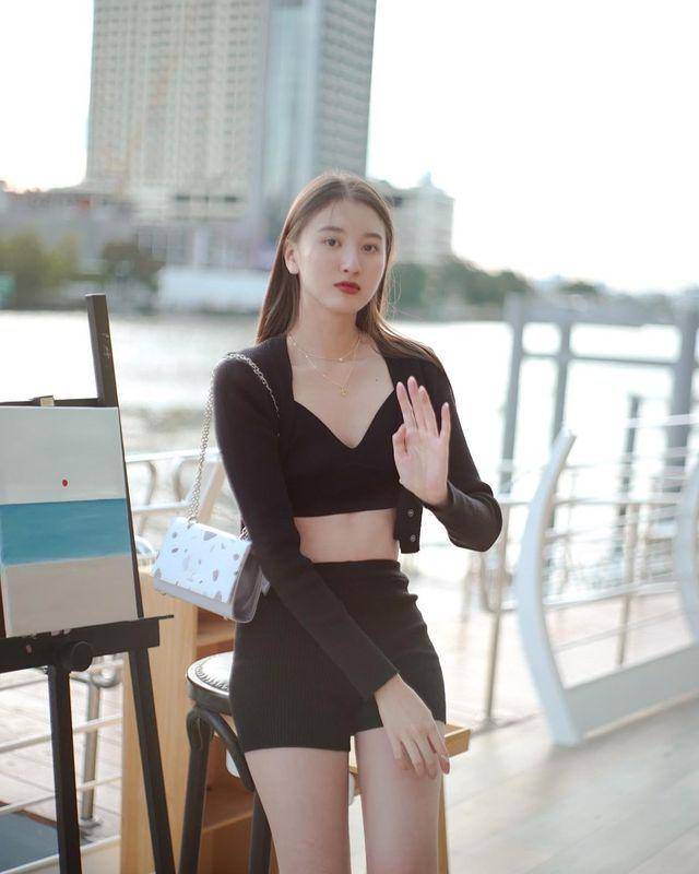 View Benyapa (Instagram.com/view.benyapa)