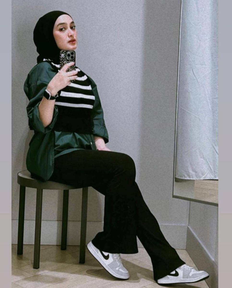 gaya makeup Santyka Fauziah (instagram.com/santykafauziah)