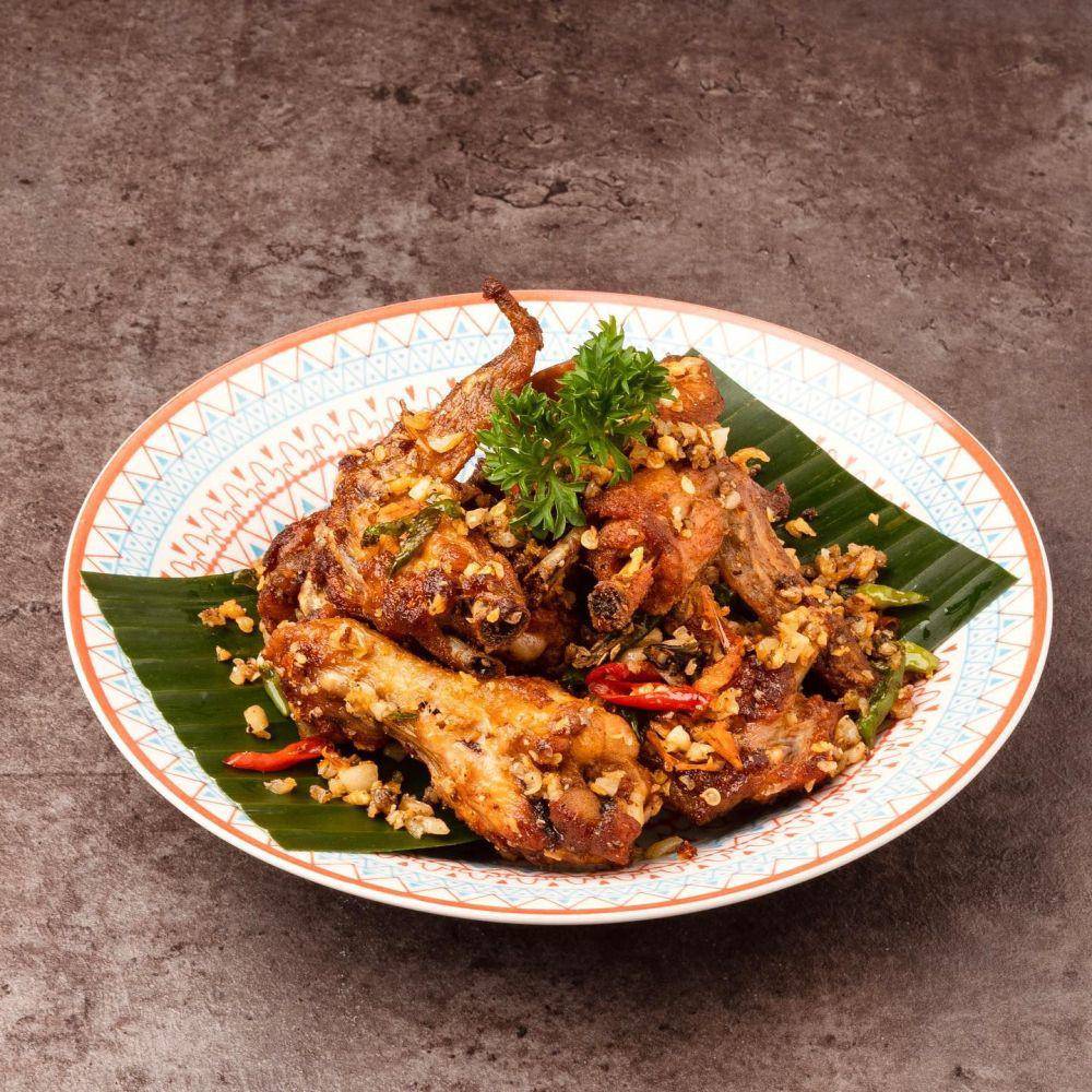 Potret menu Chicken Wings Lada Garam di Roti Romi (instagram.com/rotiromiindonesia)