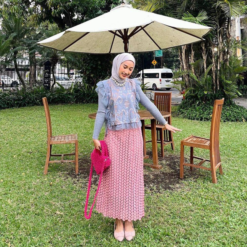 Risa Larasati (instagram.com/fachrisaa_)