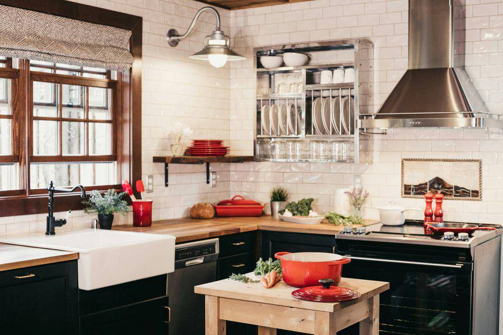 inspirasi dapur (unsplash.com/beccatapert)