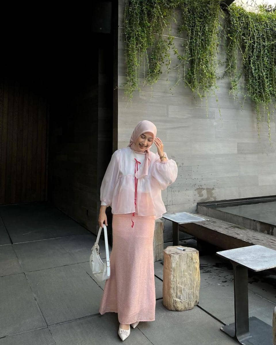 Risa Larasati (instagram.com/fachrisaa_)