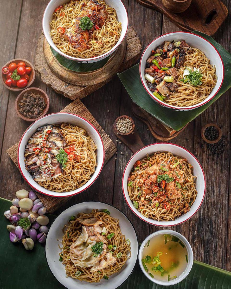 Potret menu bakmi di Roti Romi (instagram.com/rotiromiindonesia)
