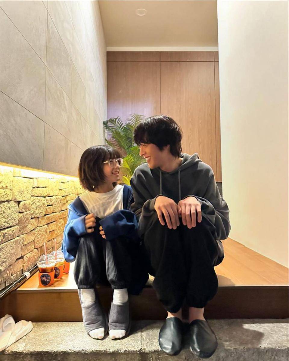 Jang Ki Yong dan Park So Yi di balik layar drama The Atypical Family (instagram.com/juanxkui)