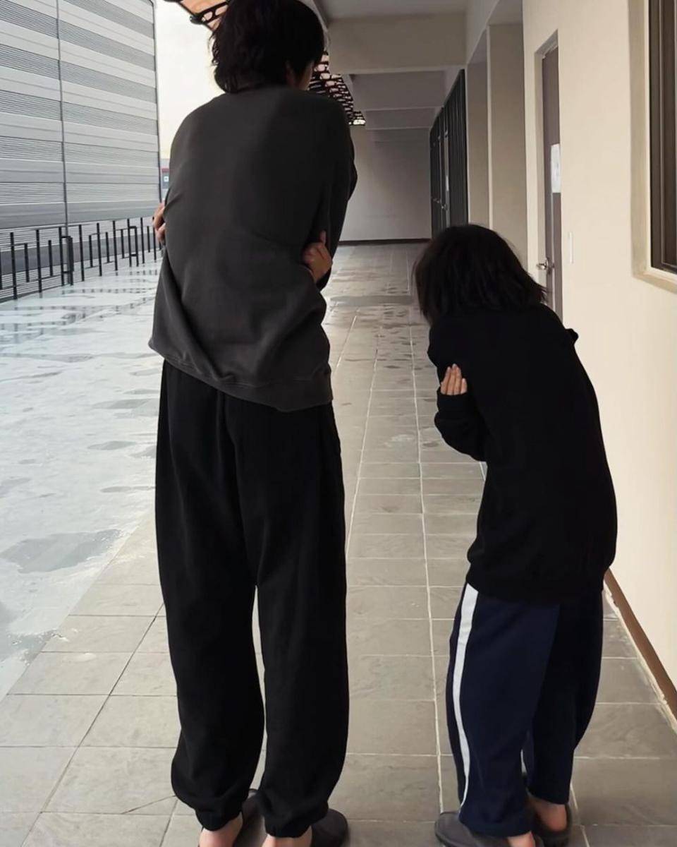 Jang Ki Yong dan Park So Yi di balik layar drama The Atypical Family (instagram.com/juanxkui)