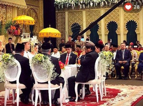 pernikahan artis dihadiri Joko Widodo (instagram.com/ryoadik168)