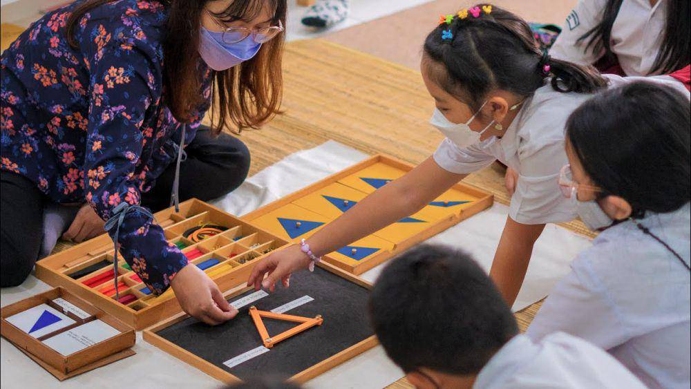 ilustrasi kegiatan di Bambini Montessori School Yogyakarta (youtube.com/BAMBINI - JOGJAKARTA MONTESSORI SCHOOL)