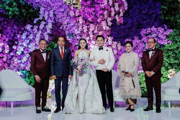 pernikahan artis dihadiri Joko Widodo (youtube.com/rizkyfbian)