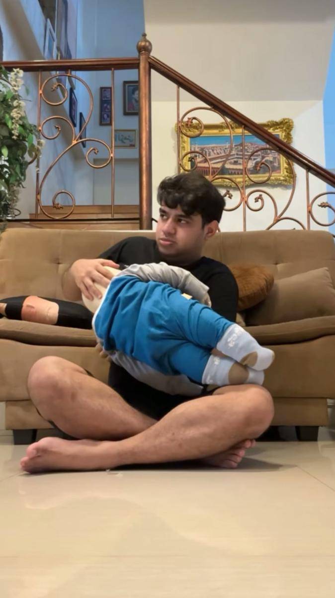 potret kocak Fadil Jaidi kenakan bra dan celana legging khusus ibu hamil (instagram.com/fadiljaidi)