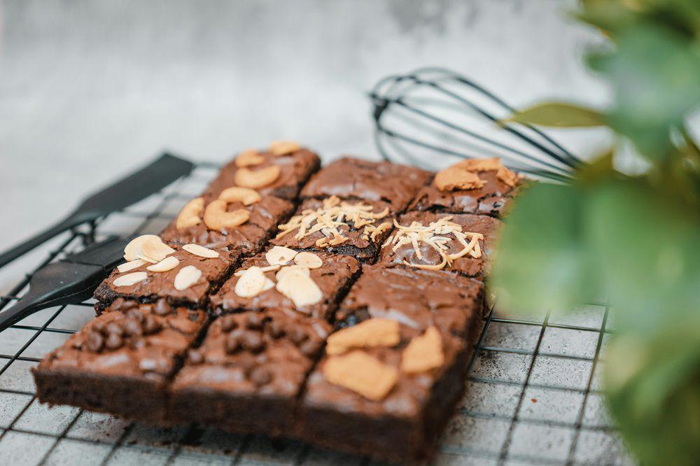 10 Topping untuk Fudge Brownies, Enak dan Tampilannya Unik