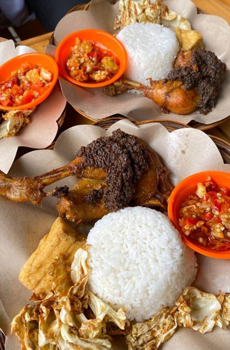 Ayam Bebek Mamita (google.com/maps/Aileen Zaneta)