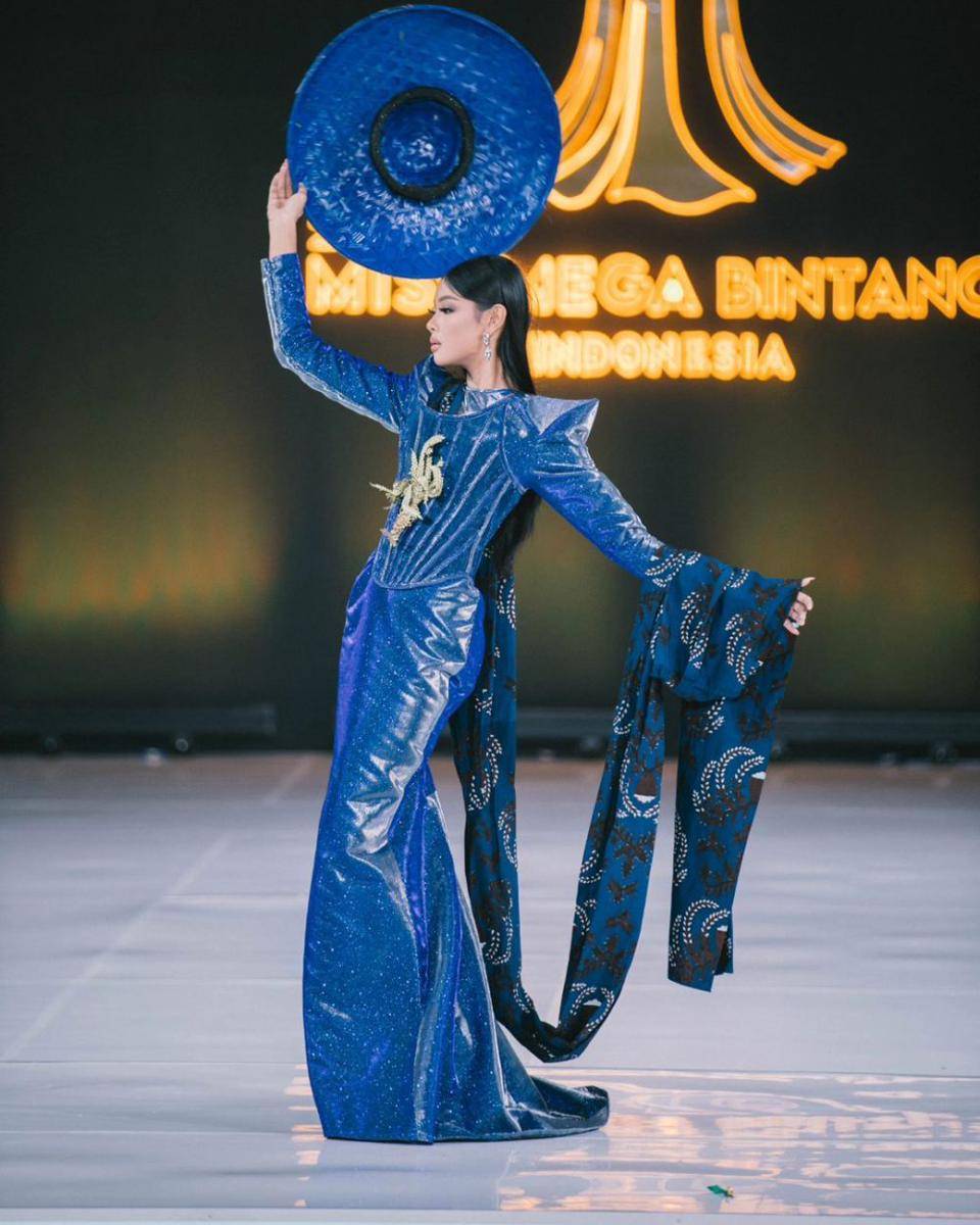 Potret Busana Culture Festive di Preliminary Miss Mega Bintang 2024 (Instagram.com/yayasanduniamegabintang)