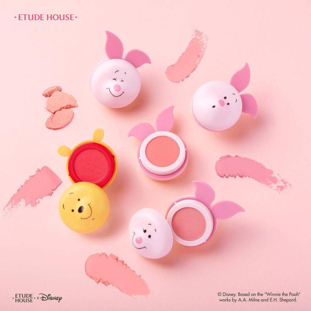 Makeup dan skincare Winnie The Pooh. (instagram.com/etudejapan)