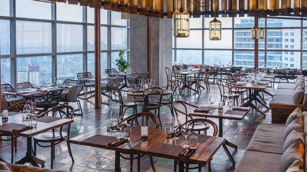 SKYEGASM Senses by SKYE Bar and Restaurant (dok. SKYE)