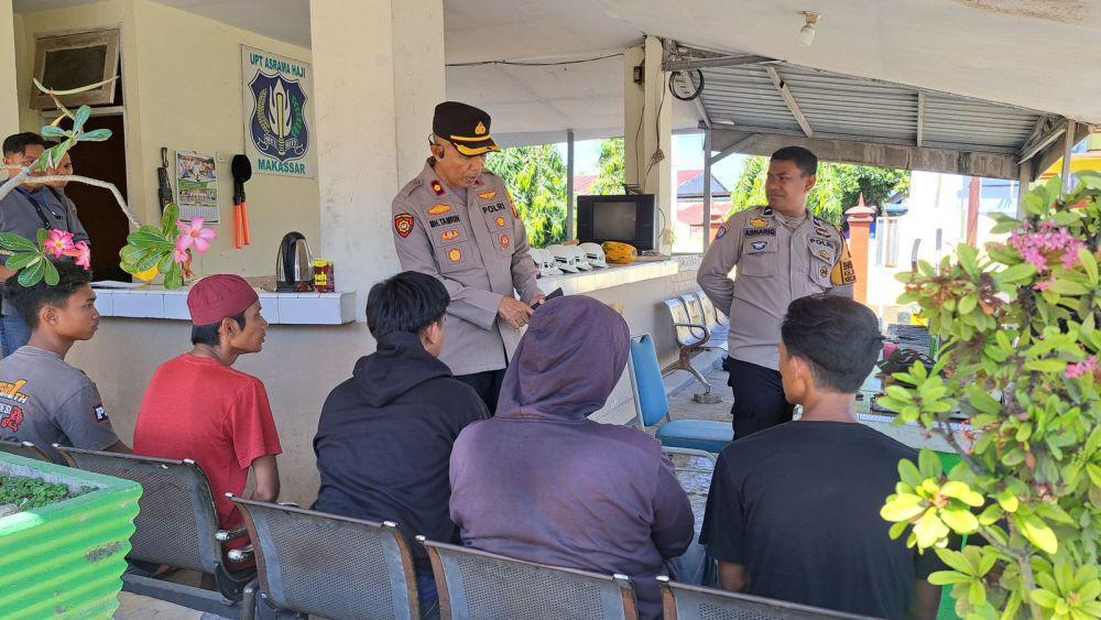 Viral Jukir Liar Asrama Haji Makassar Paksa Pengendara Bayar Rp30 Ribu