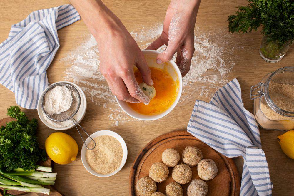 cara membuat perkedel makaroni (freepik.com/freepik)