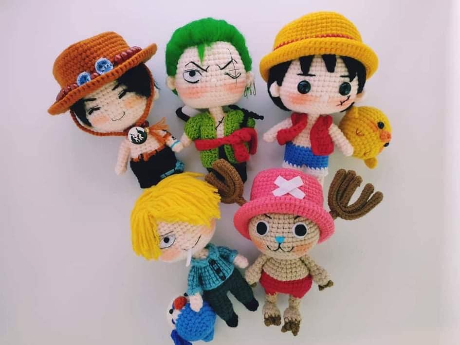 potret rajutan tangan bertema Zoro (reddit.com/user/Iriscrochetart)