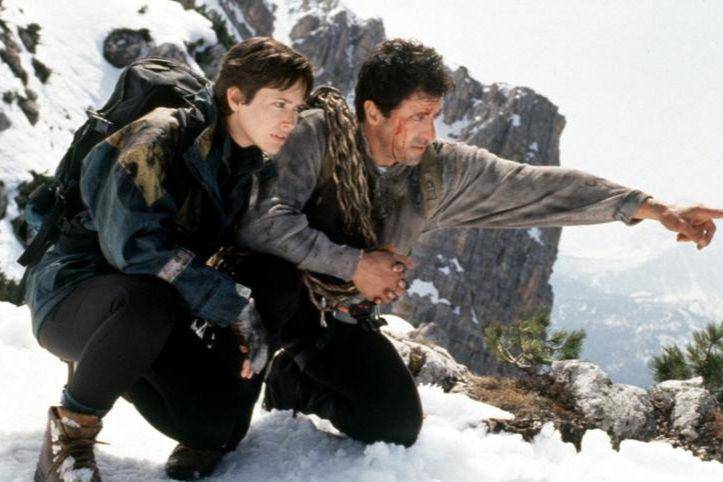 adegan dalam film Cliffhanger (dok. TriStar Pictures/Cliffhanger)
