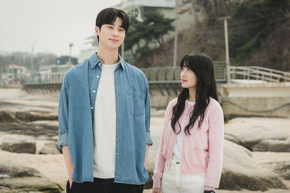 still cut drakor Lovely Runner (Instagram.com/tvn_drama)