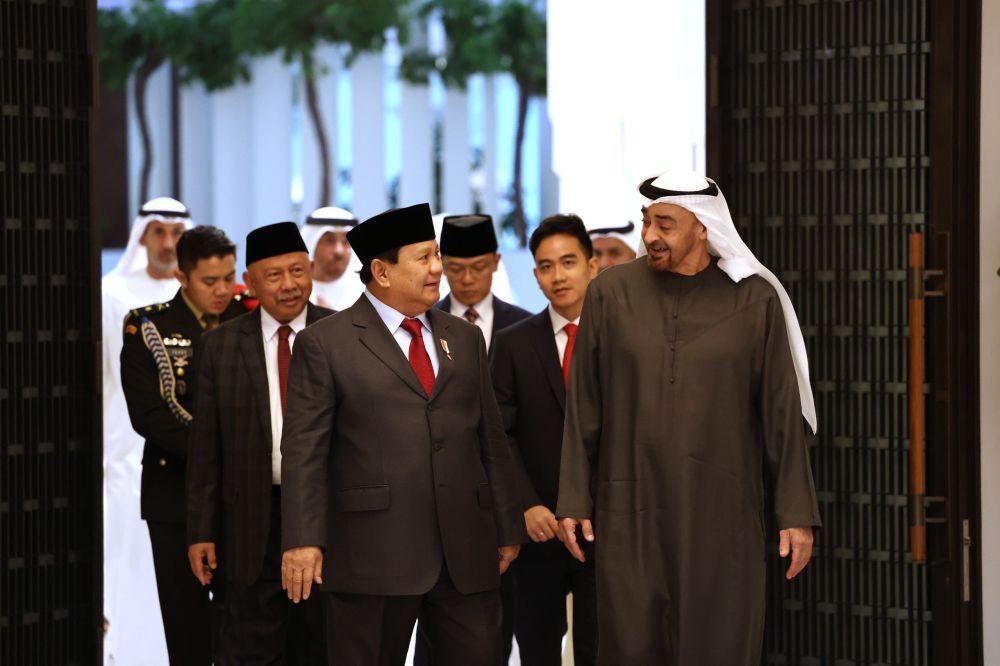 Penuhi Undangan MBZ, Prabowo-Gibran Kunjungi Uni Emirat Arab